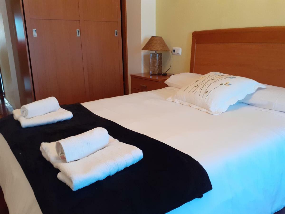 L&L Livin & Live Apartment Arzua Bagian luar foto
